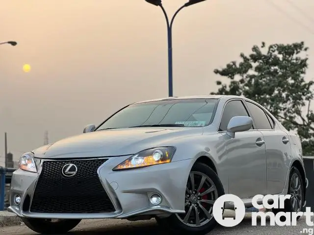 Toks standard 2009 Lexus IS250 AWD Upgraded to 2018 - 1/5