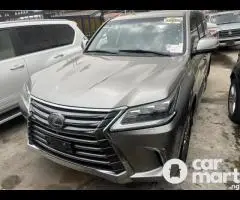 2016 Foreign-used Lexus LX570