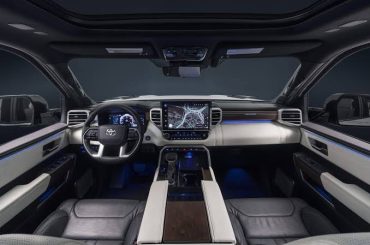 Interior of the 2023 Toyota Tundra