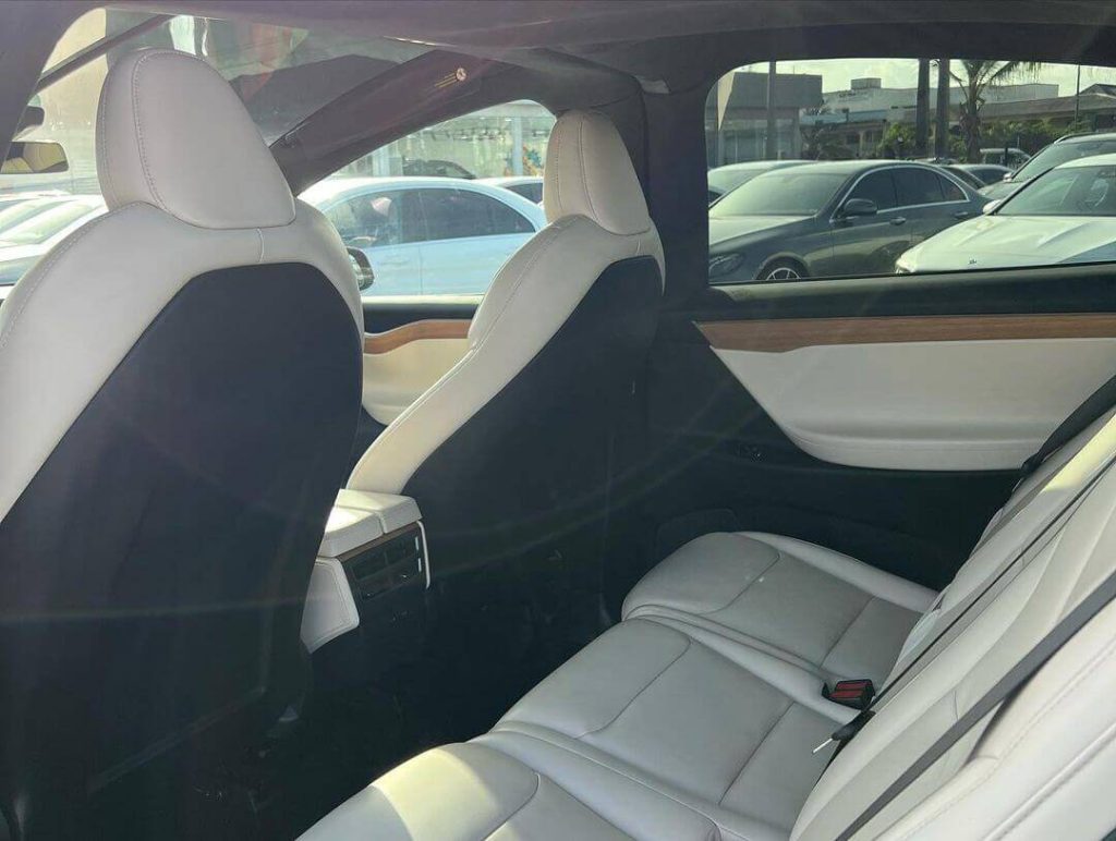2020 Tesla Model X in Nigeria - interior 